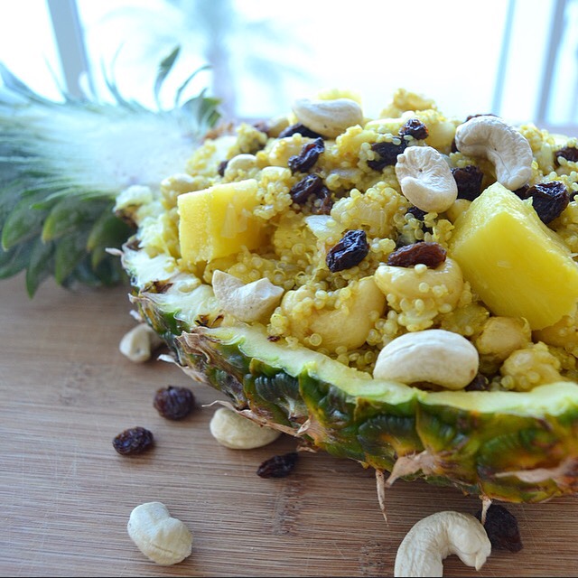 Vegan Pineapple Quinoa Curry – the ULTIMATE summer curry